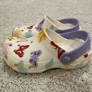 CROCS Kids Butterfly Clogs - Cream and Lavender